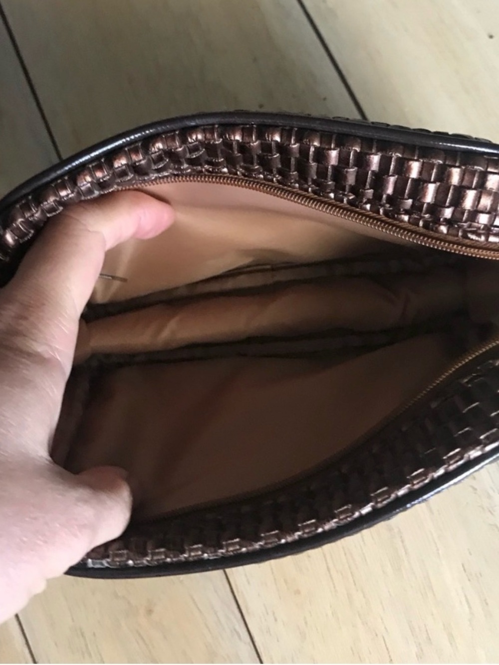 Laura Mercier NWT Woven leather Brown cosmetic pouch/ case